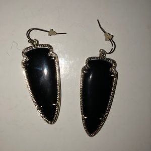 Kendra Scott black drop earring